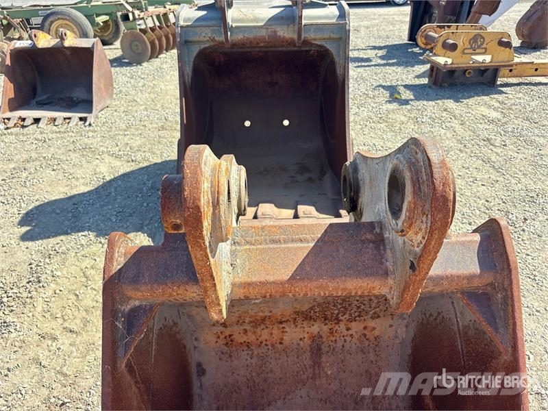C & P & P 29 in Excavator Bucket Kašike / Korpe