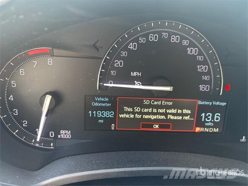 Cadillac XTS 汽车