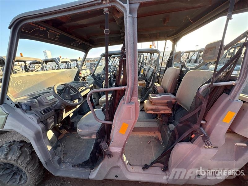 Can-am 4x4 Utility Vehicle Utility machines