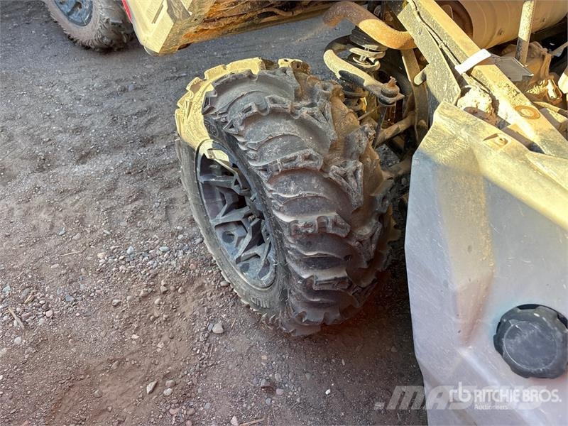 Can-am 4x4 Utility Vehicle Utility machines