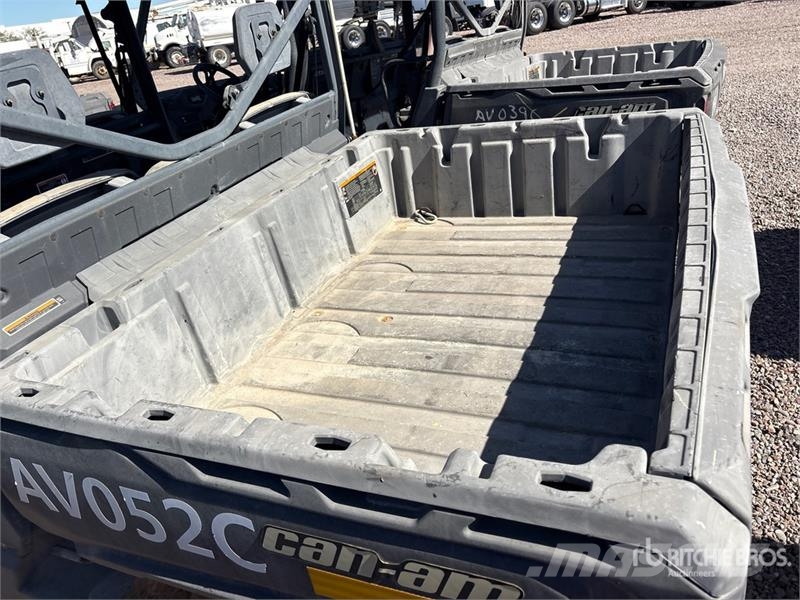 Can-am 4x4 Utility Vehicle ماكينات منفعة عامة