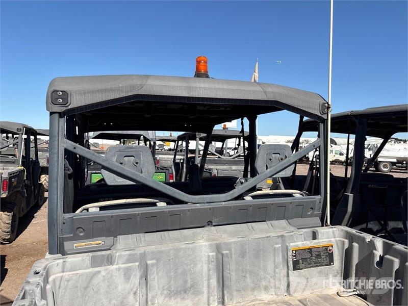Can-am 4x4 Utility Vehicle ماكينات منفعة عامة