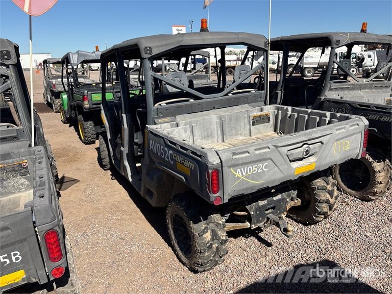 Can-am 4x4 Utility Vehicle ماكينات منفعة عامة