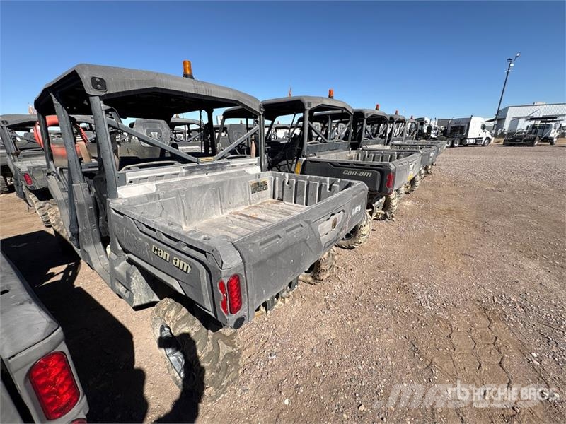 Can-am 4x4 Utility Vehicle ماكينات منفعة عامة