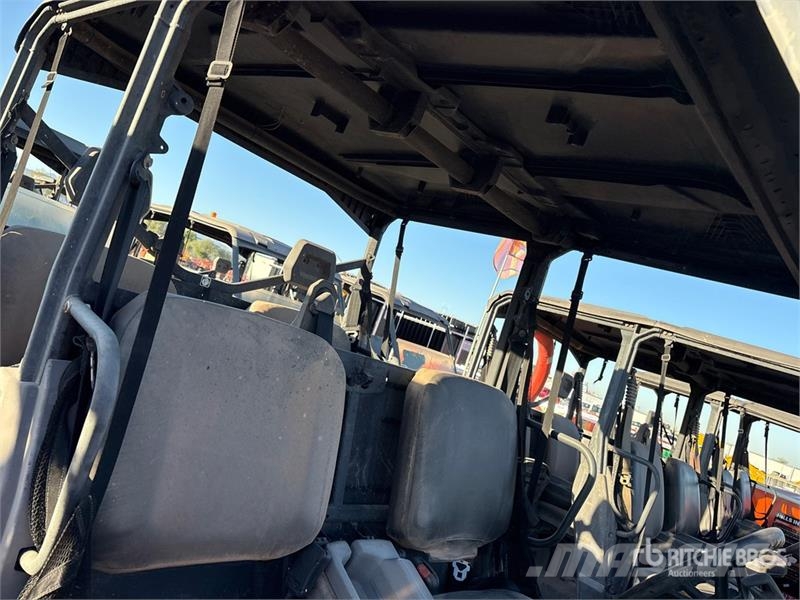 Can-am 4x4 Utility Vehicle Utility machines