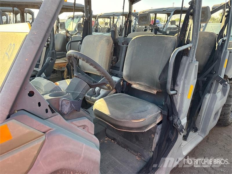 Can-am 4x4 Utility Vehicle Utility machines