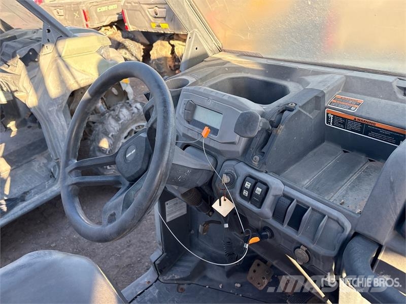 Can-am 4x4 Utility Vehicle Utility machines