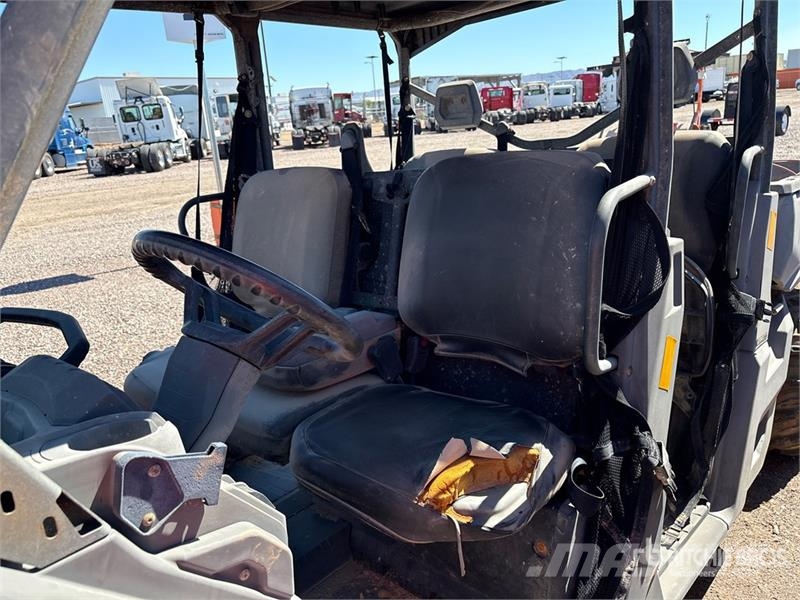 Can-am 4x4 Utility Vehicle 多用途機械