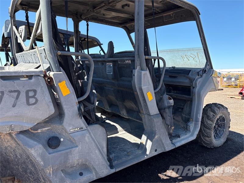 Can-am 4x4 Utility Vehicle 多用途機械