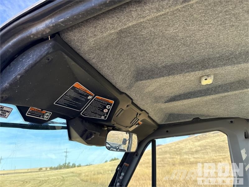 Can-am Defender 4x4 ATV Квадроциклы