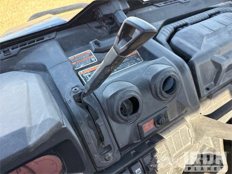 Can-am Defender 4x4 ATV Квадроциклы