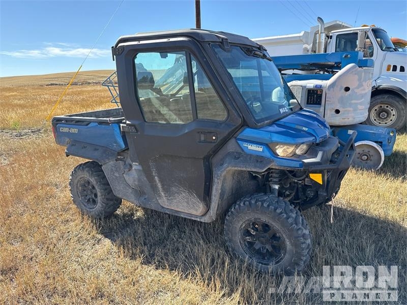 Can-am Defender 4x4 ATV Квадроциклы
