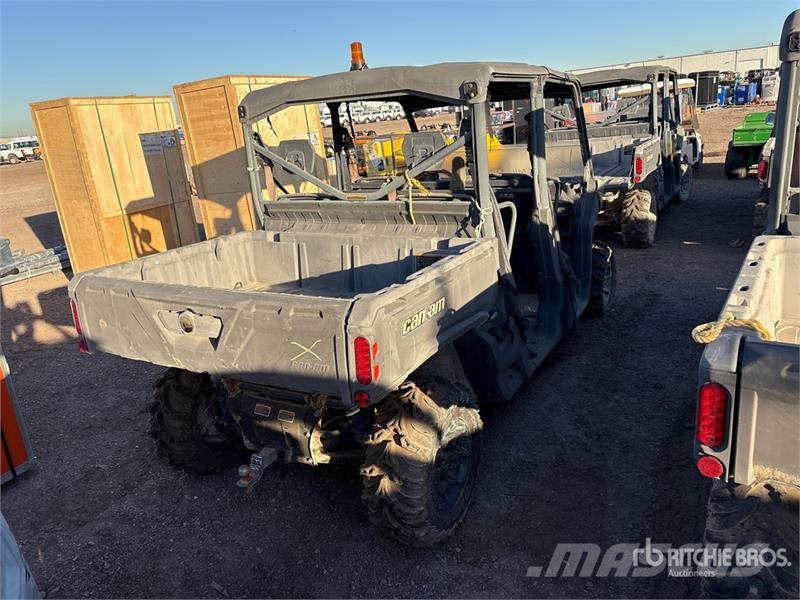 Can-am Defender 4x4 Utility Vehicle Arbeitsfahrzeuge
