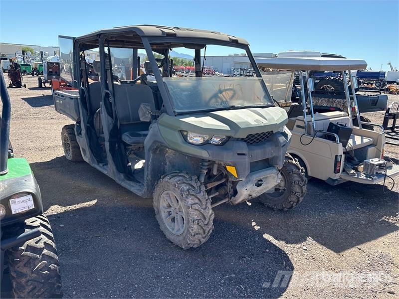 Can-am Defender 4x4 Utility Vehicle Pomoćne mašine