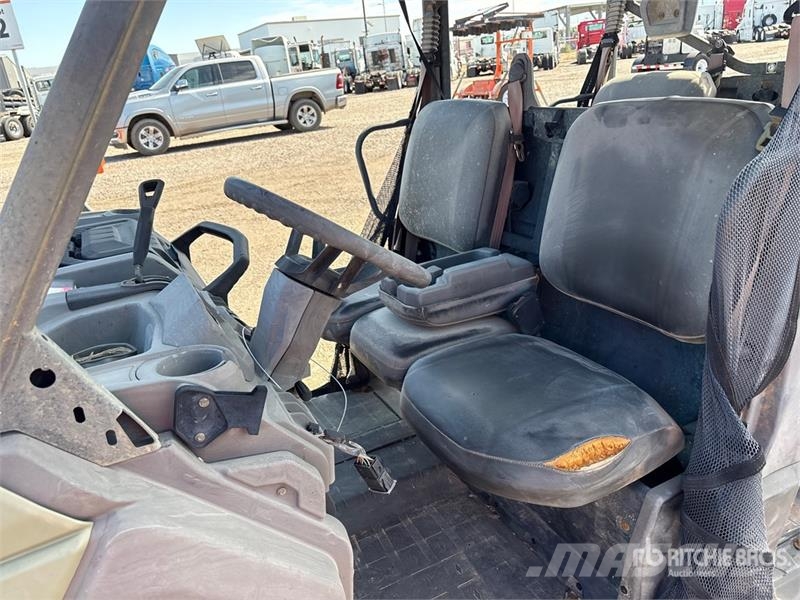 Can-am Defender 4x4 Utility Vehicle Pomoćne mašine