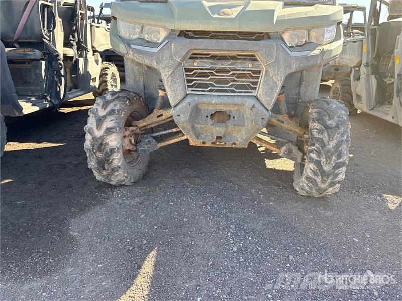 Can-am Defender 4x4 Utility Vehicle Utility machines