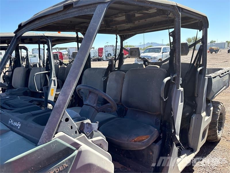 Can-am Defender 4x4 Utility Vehicle ماكينات منفعة عامة