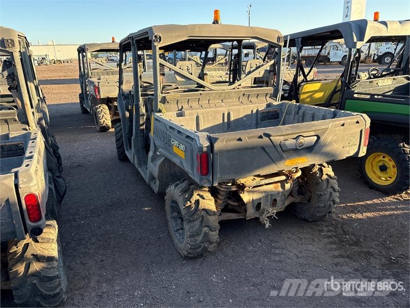 Can-am Defender 4x4 Utility Vehicle Arbeitsfahrzeuge
