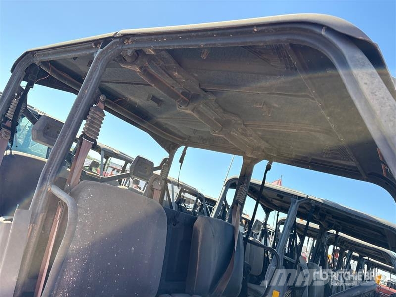 Can-am Defender 4x4 Utility Vehicle ماكينات منفعة عامة