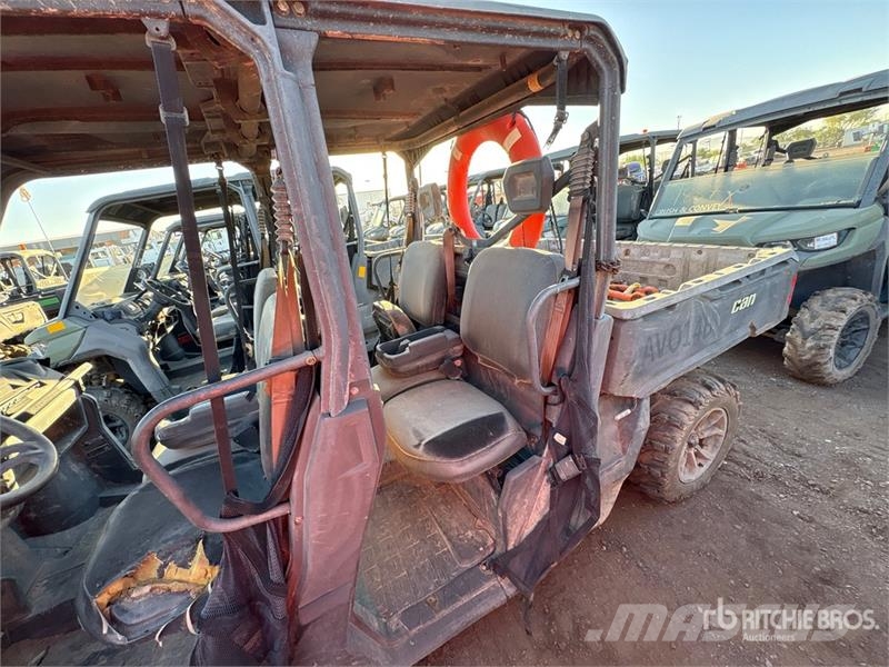 Can-am Defender 4x4 Utility Vehicle Arbeitsfahrzeuge