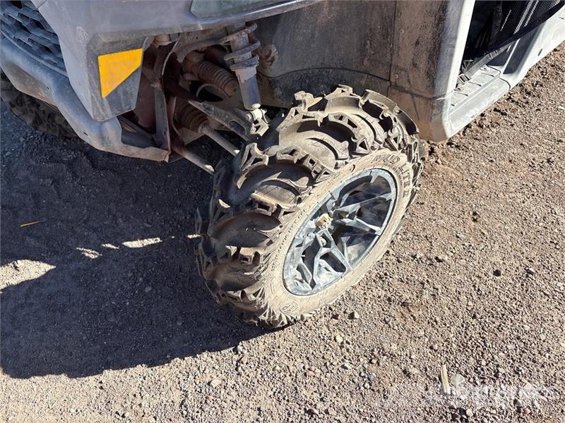Can-am Defender 4x4 Utility Vehicle Utility machines