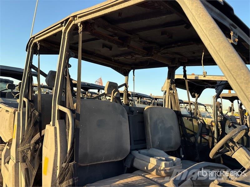 Can-am Defender 4x4 Utility Vehicle Arbeitsfahrzeuge