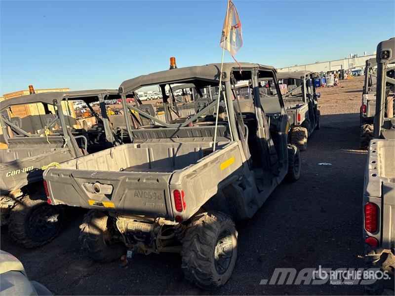 Can-am Defender 4x4 Utility Vehicle Arbeitsfahrzeuge
