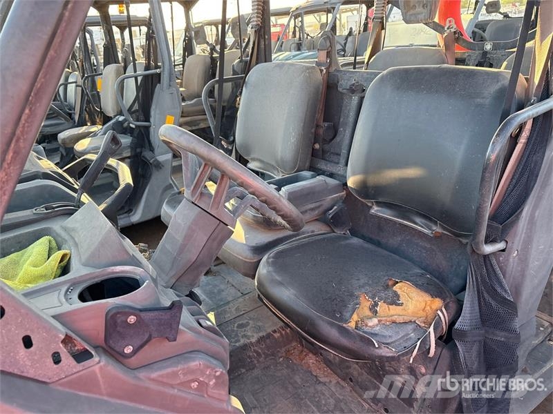 Can-am Defender 4x4 Utility Vehicle Arbeitsfahrzeuge