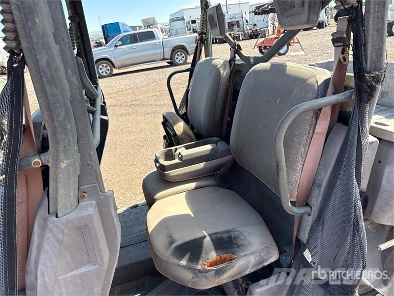 Can-am Defender 4x4 Utility Vehicle Pomoćne mašine