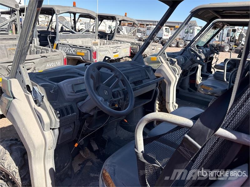 Can-am Defender 4x4 Utility Vehicle ماكينات منفعة عامة