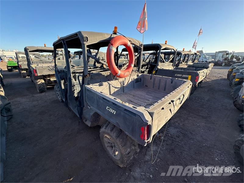 Can-am Defender 4x4 Utility Vehicle Arbeitsfahrzeuge