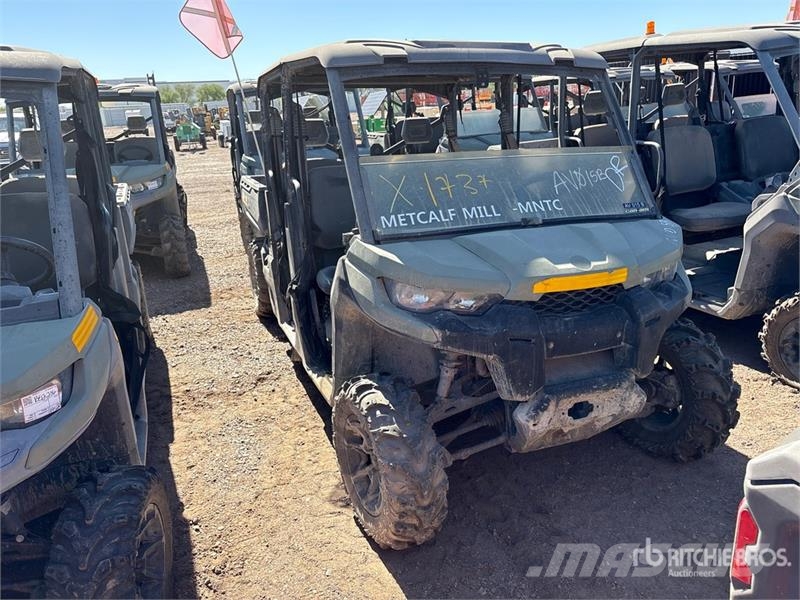 Can-am Defender 4x4 Utility Vehicle ماكينات منفعة عامة