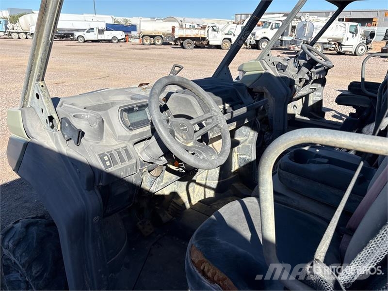 Can-am Defender 4x4 Utility Vehicle Utility machines