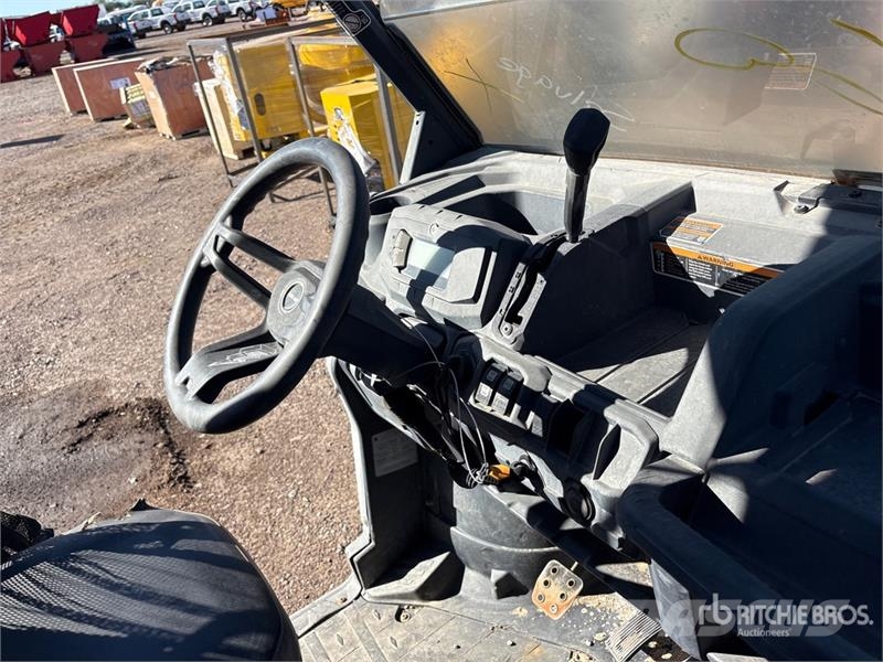 Can-am Defender 4x4 Utility Vehicle Utility machines