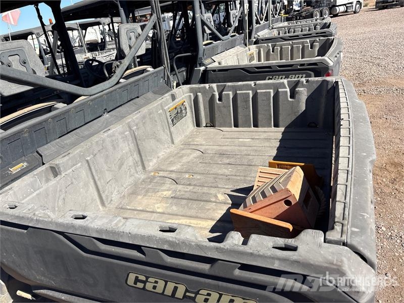 Can-am Defender 4x4 Utility Vehicle ماكينات منفعة عامة