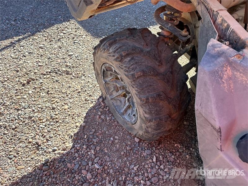 Can-am Defender 4x4 Utility Vehicle Utility machines