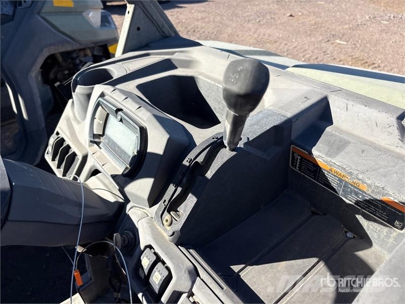Can-am Defender 4x4 Utility Vehicle Utility machines