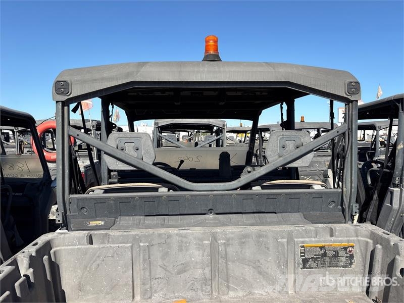 Can-am Defender 4x4 Utility Vehicle ماكينات منفعة عامة