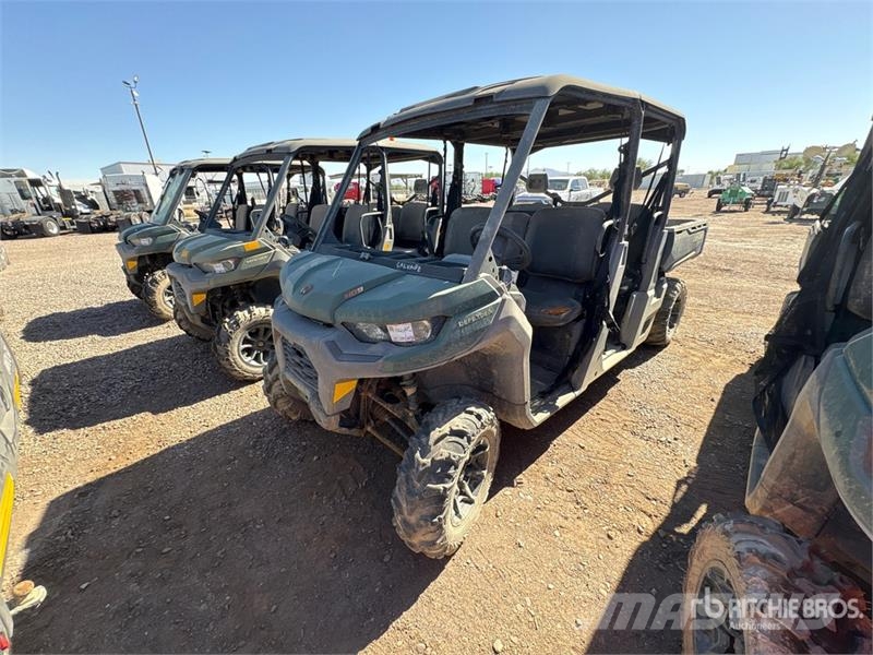 Can-am Defender 4x4 Utility Vehicle ماكينات منفعة عامة