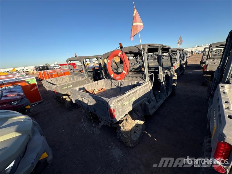 Can-am Defender 4x4 Utility Vehicle Arbeitsfahrzeuge
