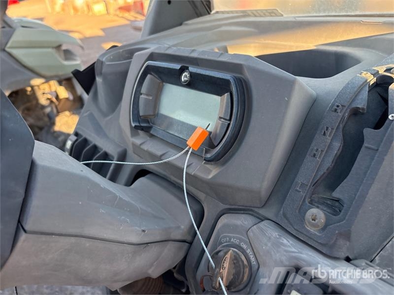 Can-am Defender 4x4 Utility Vehicle Arbeitsfahrzeuge