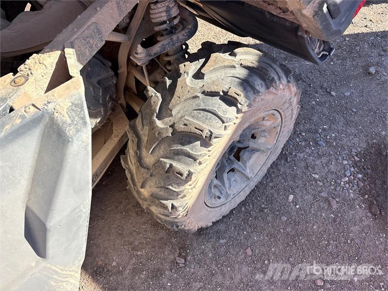 Can-am Defender 4x4 Utility Vehicle Utility machines