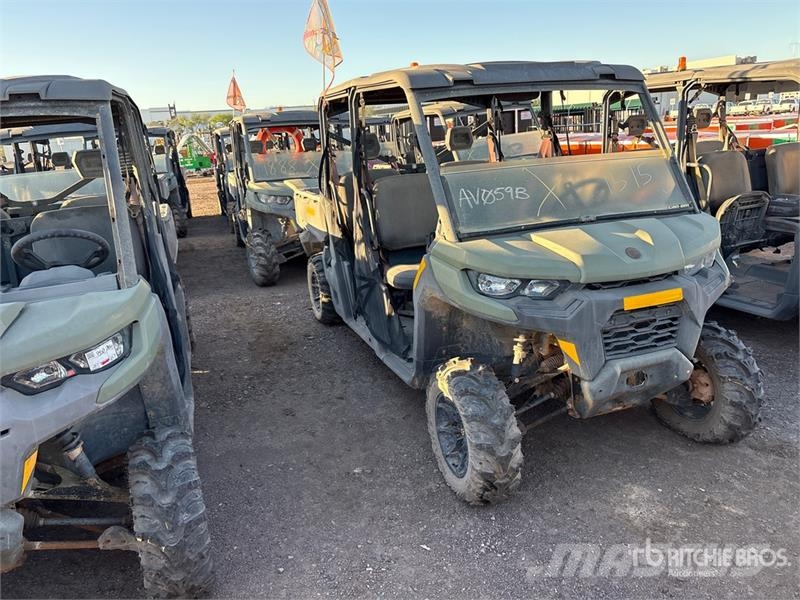 Can-am Defender 4x4 Utility Vehicle Arbeitsfahrzeuge