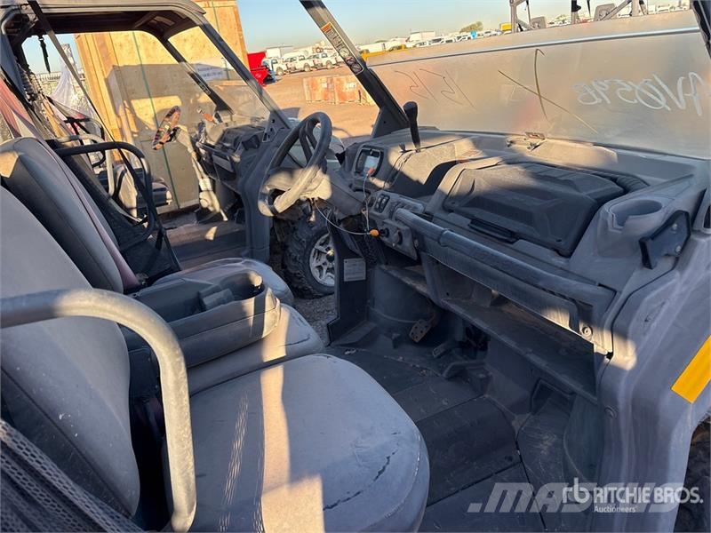 Can-am Defender 4x4 Utility Vehicle Arbeitsfahrzeuge
