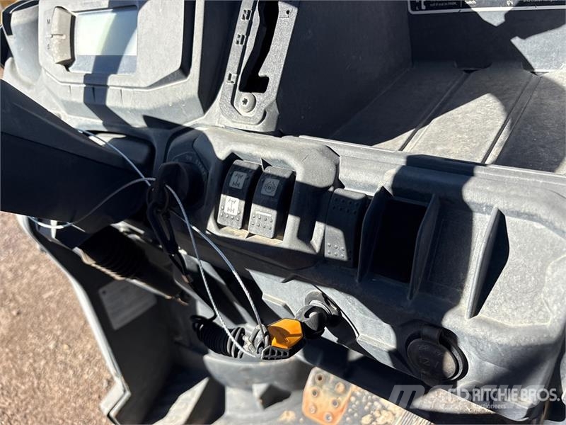 Can-am Defender 4x4 Utility Vehicle Utility machines