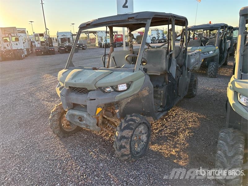 Can-am Defender 4x4 Utility Vehicle Arbeitsfahrzeuge