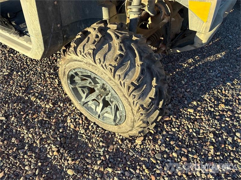 Can-am Defender 4x4 Utility Vehicle Arbeitsfahrzeuge