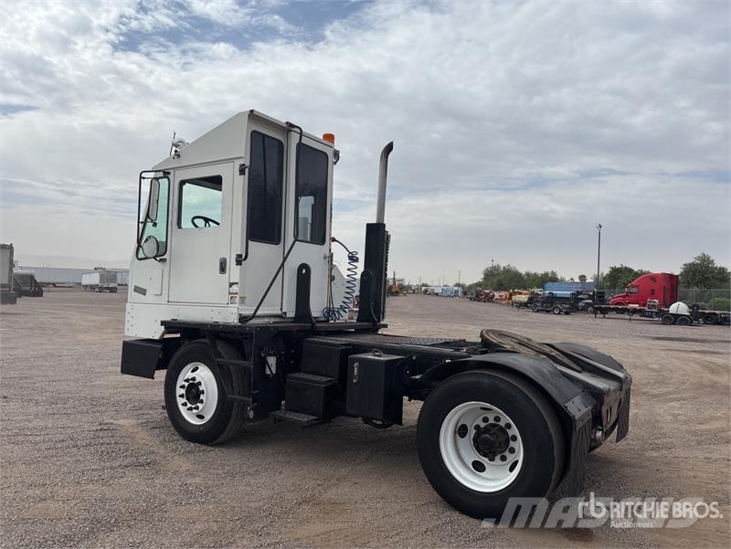 CARGOTEC 4x2 Spotter Truck Terminaltrekkers