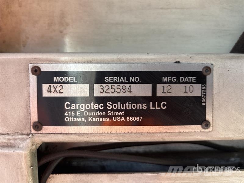 CARGOTEC 4x2 Spotter Truck Terminaltrekkers