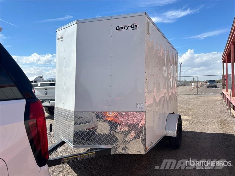  Carry-On 11 ft S/A Enclosed Trailer Прицепы-фургоны